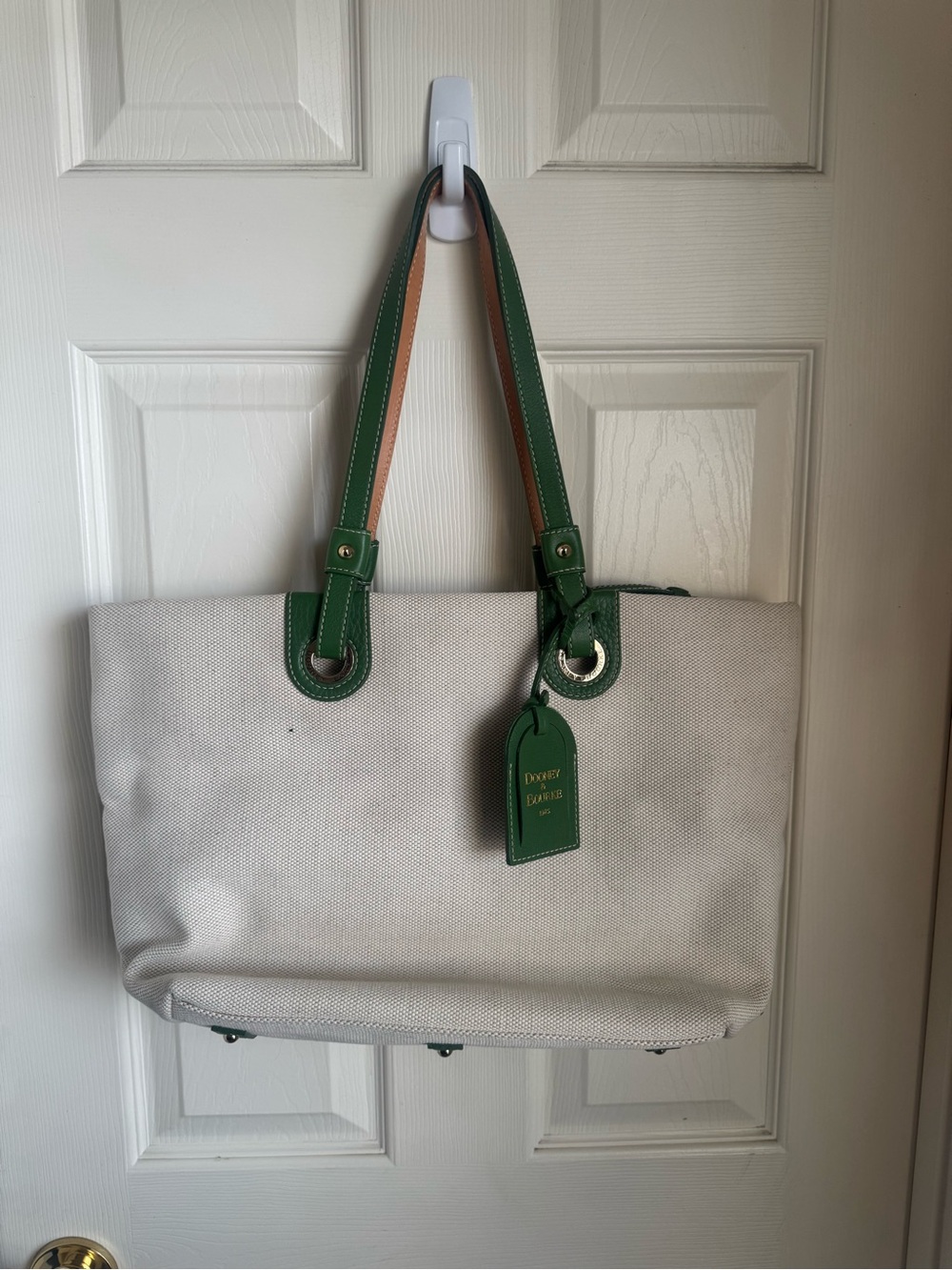 Dooney & Bourke Large Tote Bag